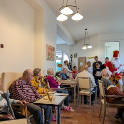 PXL_20251208_082522545