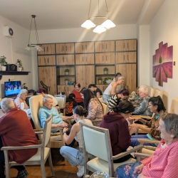 PXL_20251211_090256198